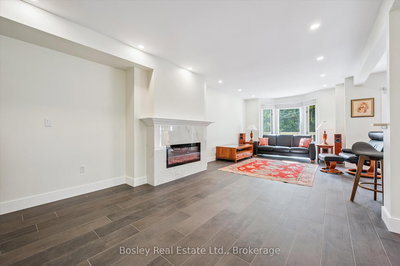 64-941 Gordon Street, Guelph, Ontario image-0-3