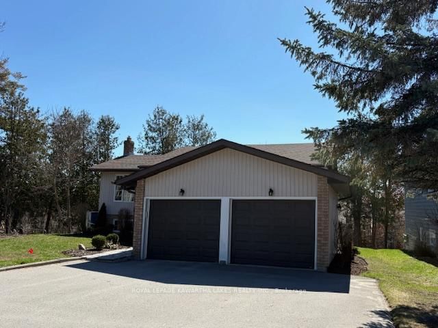 20 Cedartree Lane, Kawartha Lakes, K0M 1A0 | Image 2