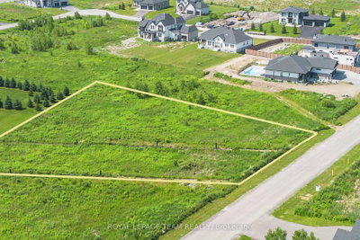 6785 Still Meadow Way E • Ottawa, ON photo 8