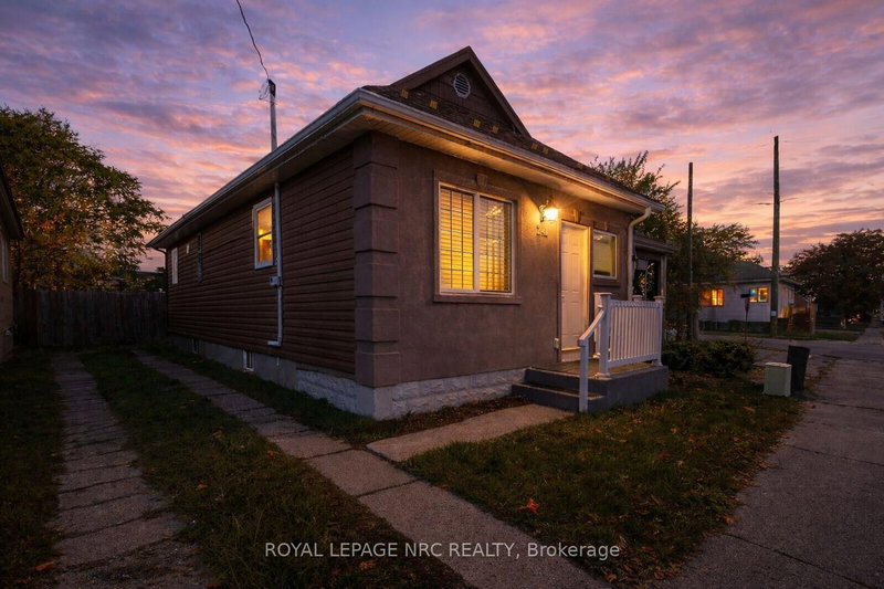 241 Vine St, St. Catharines, L2M 4S9 | Image 2