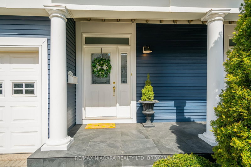 4 - 88 Lakeport Road