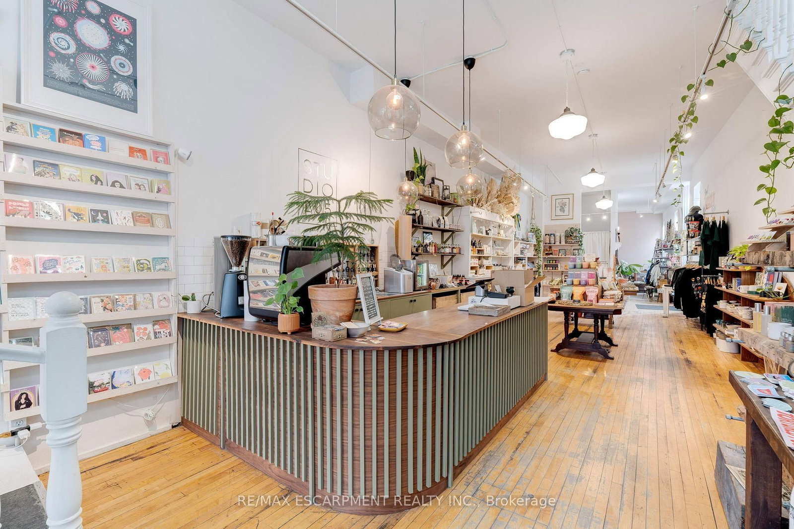 205 KING Street E - Photo 11