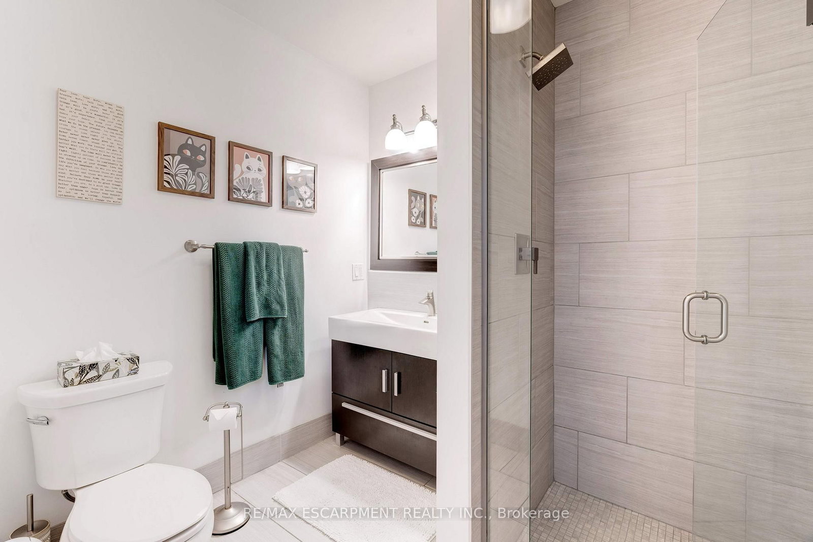 205 KING Street E - Photo 14