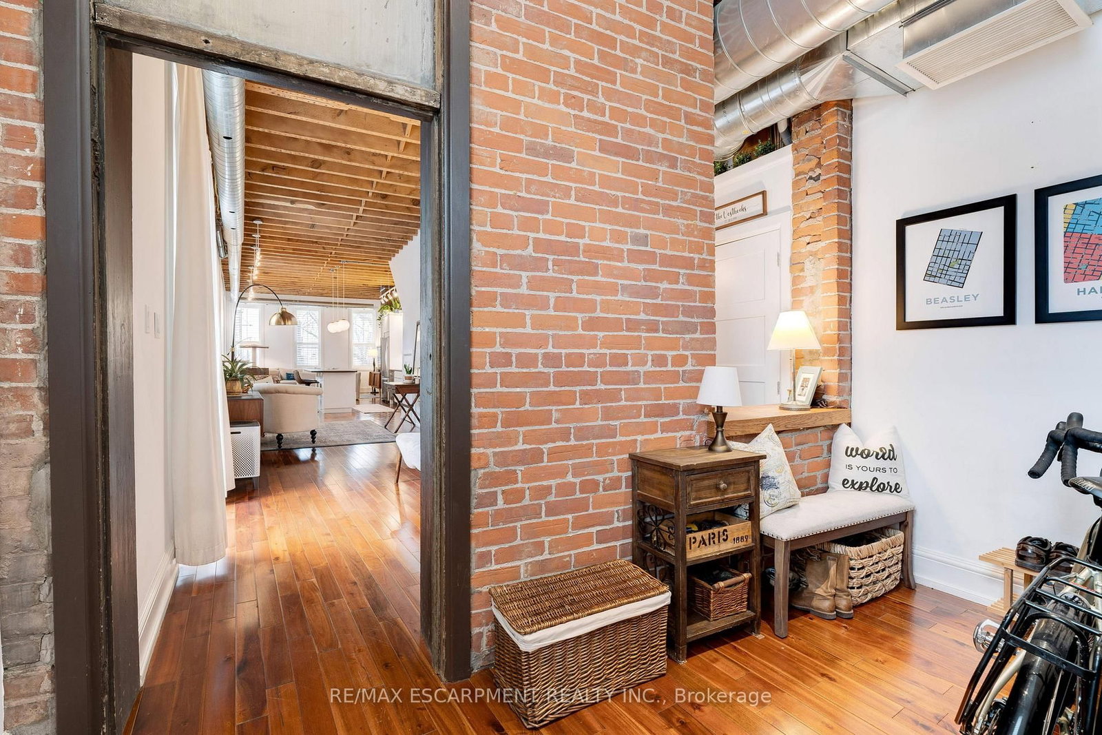 205 KING Street E - Photo 19