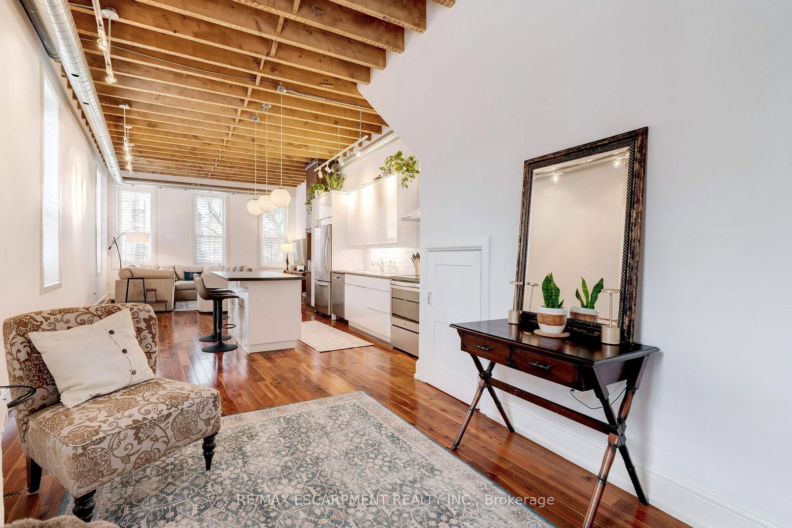 205 KING Street E - Photo 22