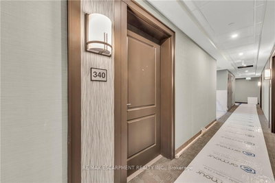 340-10 Mallard Trail, Hamilton, Ontario image-0-3