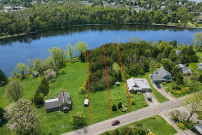 237 S Rankin Street • Saugeen Shores, ON photo 3