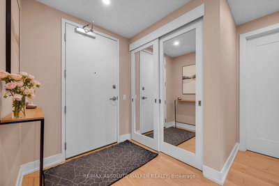 218-60 Springhurst Avenue, Ottawa, Ontario image-0-4