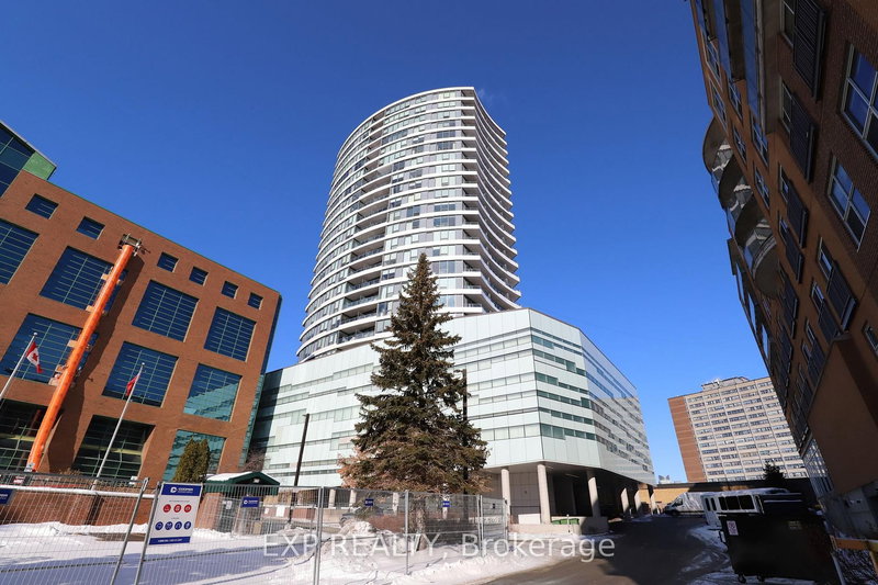 810 - 485 Richmond Rd, Ottawa, K2A 3W9 | Image 3