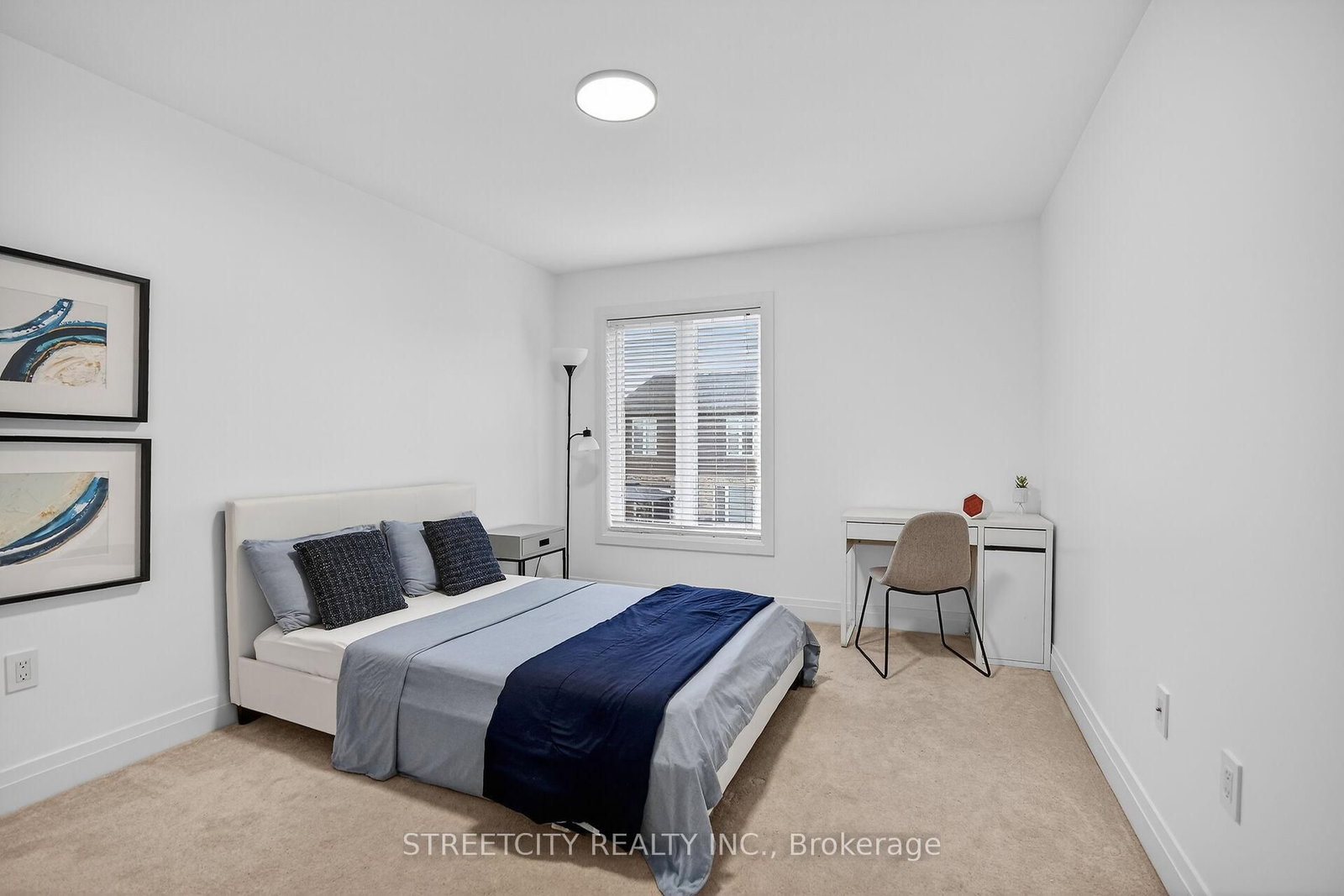 Detached House for sale at 647 Blackacres Boulevard, London North, Ontario, N6G 0V2 - North E - MLS: X12819184