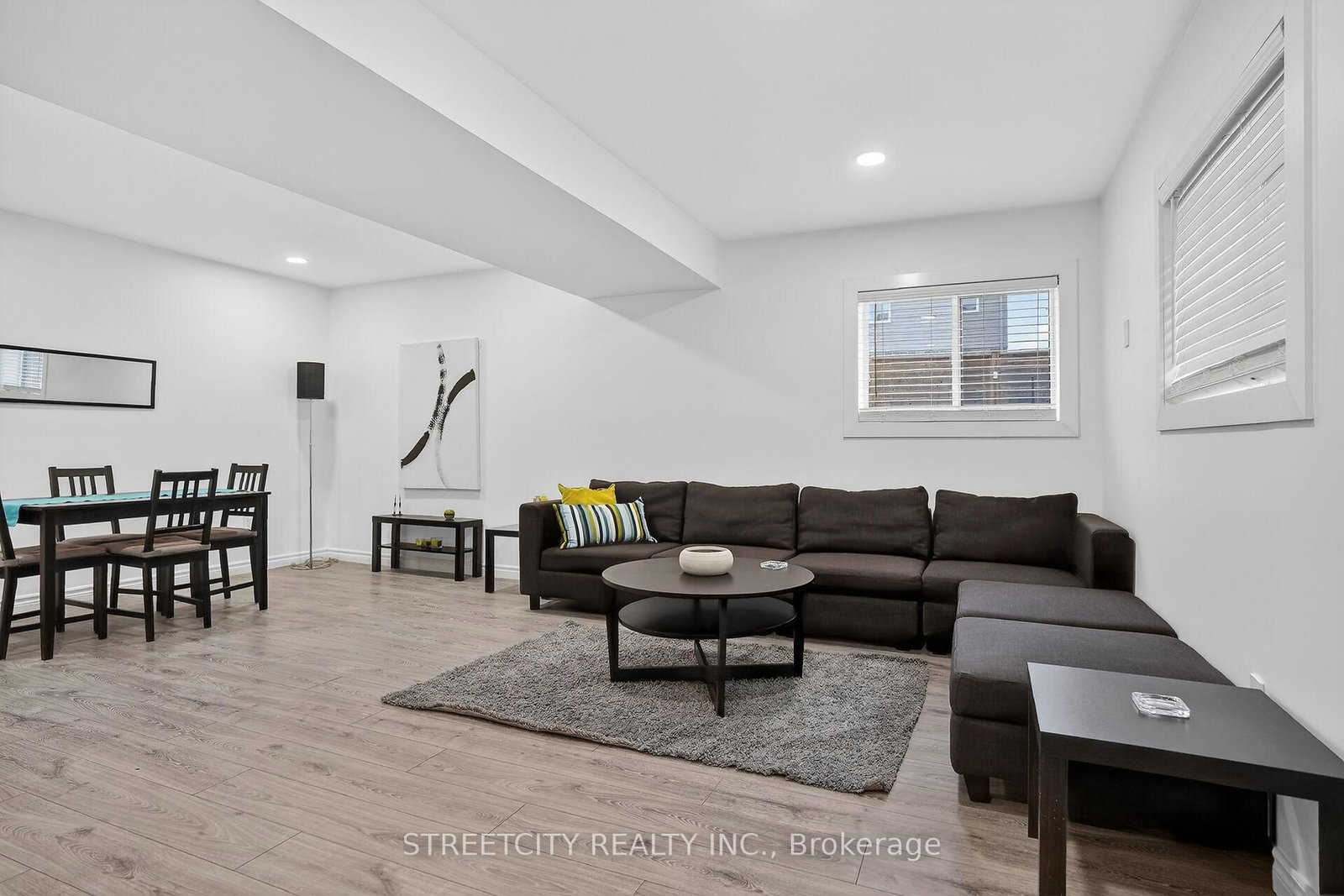 Detached House for sale at 647 Blackacres Boulevard, London North, Ontario, N6G 0V2 - North E - MLS: X12819184