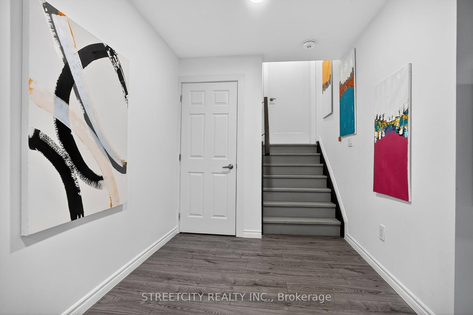 Detached House for sale at 647 Blackacres Boulevard, London North, Ontario, N6G 0V2 - North E - MLS: X12819184