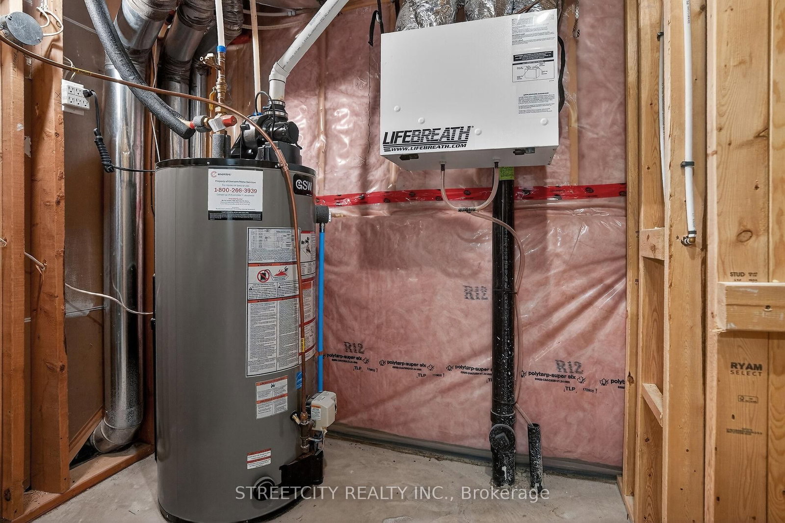 Detached House for sale at 647 Blackacres Boulevard, London North, Ontario, N6G 0V2 - North E - MLS: X12819184