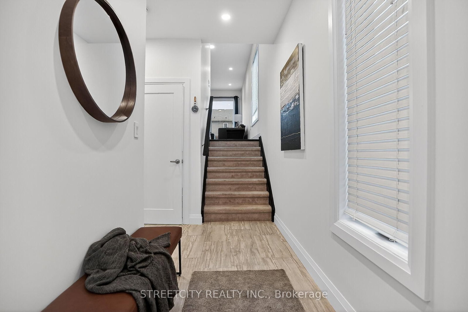 Detached House for sale at 647 Blackacres Boulevard, London North, Ontario, N6G 0V2 - North E - MLS: X12819184