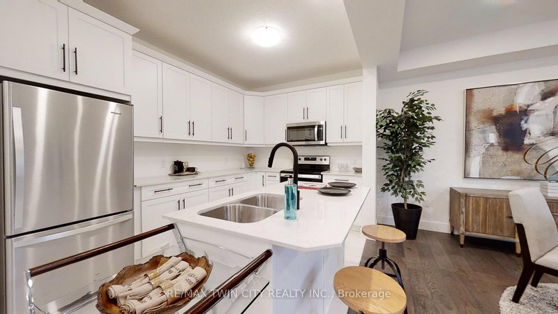 42 JULIE Cres, London South, N5X 3X4 | Image 3