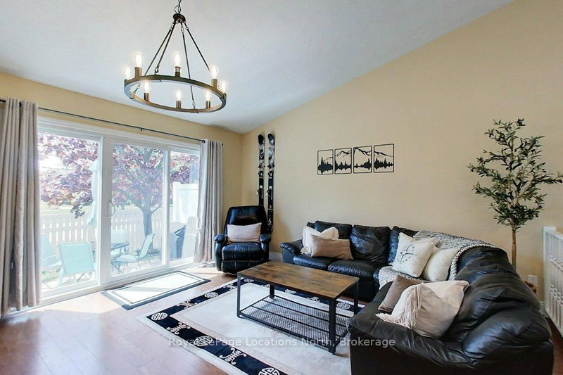 home for sale on 11-83 Victoria Street