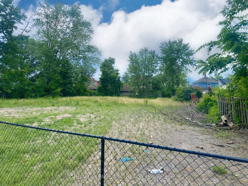 45 Riverside Drive