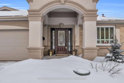 197 Autumn Hill Crescent, Kitchener, Ontario image-0-2