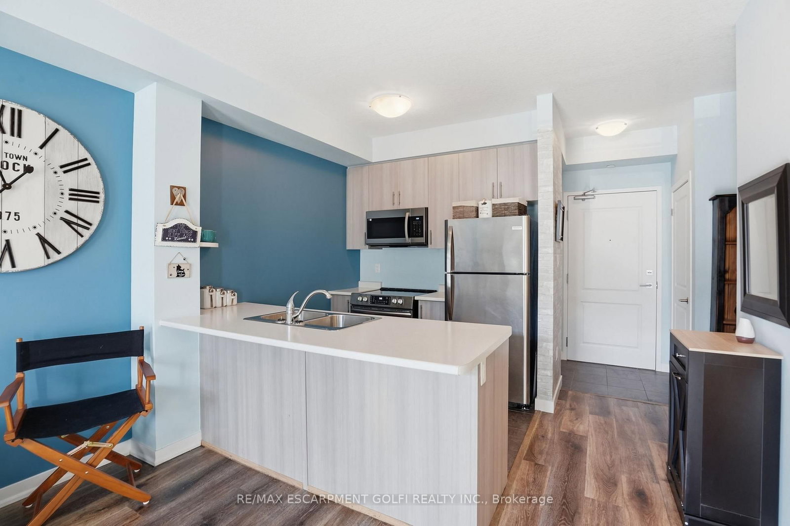 125 Shoreview Place, Unit 102 - Photo 12