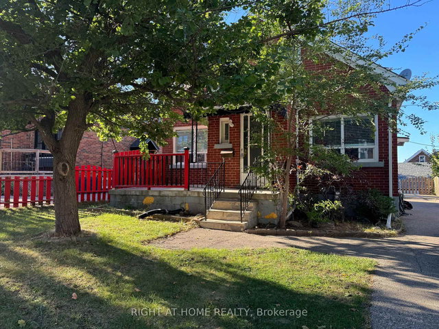 LOWER - 950 QUEENS Boulevard