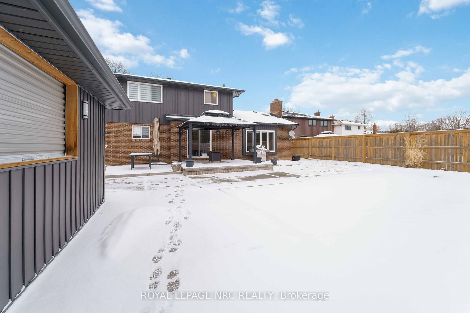 Listing Image 42