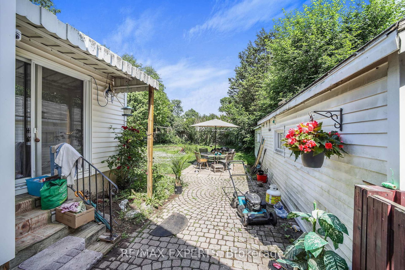6198 Delaware Street • Niagara Falls, ON photo 35