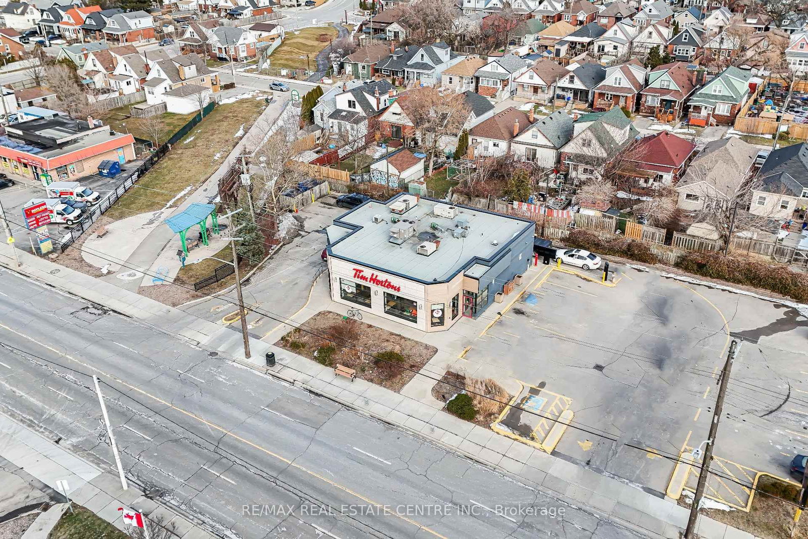 Listing Image 44