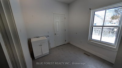 26 Nolan Street, St. Thomas, Ontario image-0-4