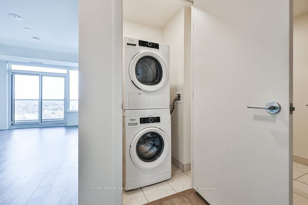 Condo for sale at 1222-212 King William Street, Hamilton, Ontario, L8N 1B5 - Beasley - MLS: X12820538