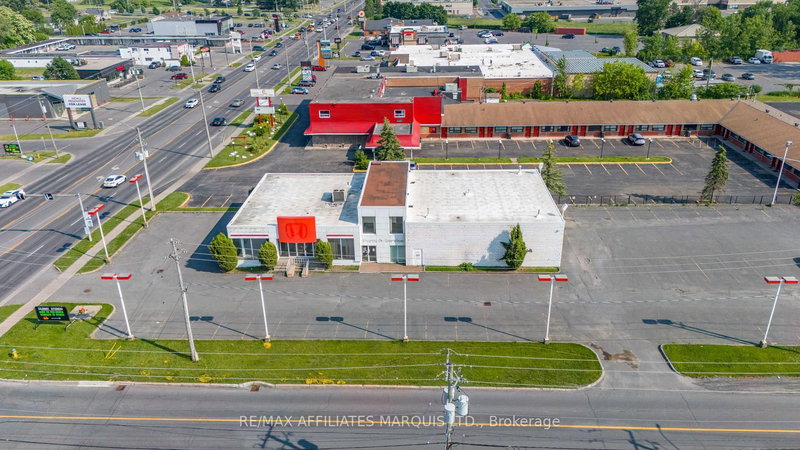 1200 Brookdale Ave N, Cornwall, K6J 4P4 | Image 2