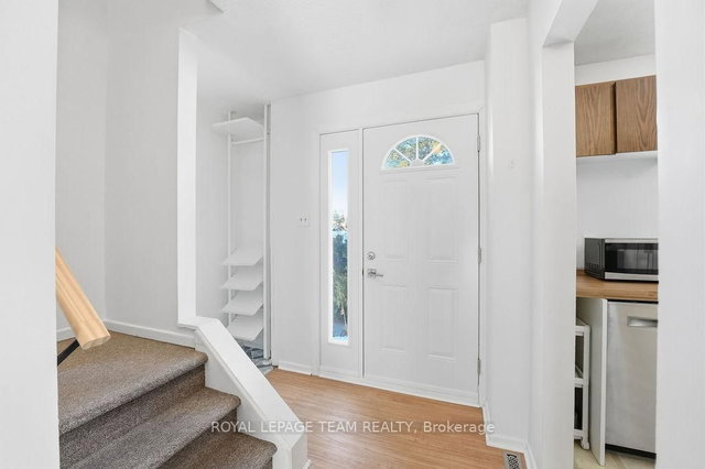 B - 461 Moodie Drive