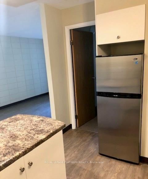 30 Hickory Street E, Unit 112 - Photo 12