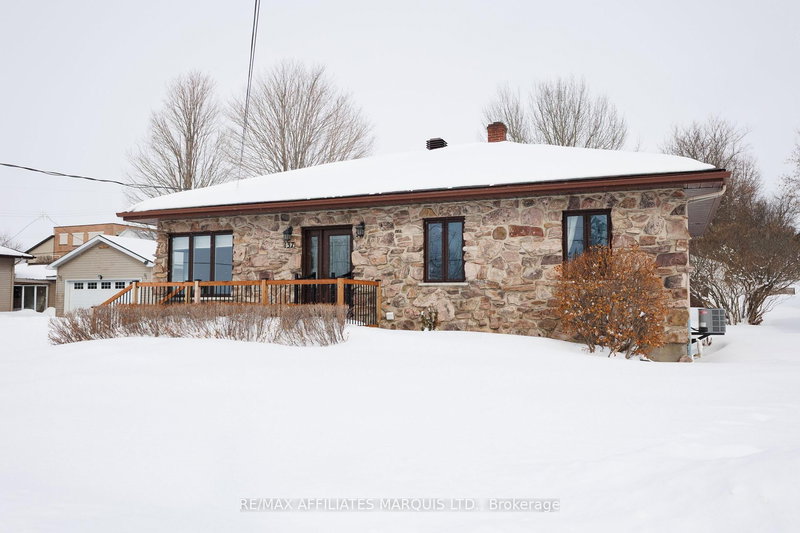 137 Park Ave, North Glengarry, K0C 1A0 | Image 3