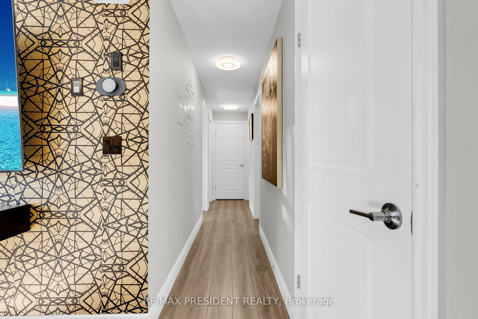 408 Guelph Avenue, Unit 3 - Photo 24