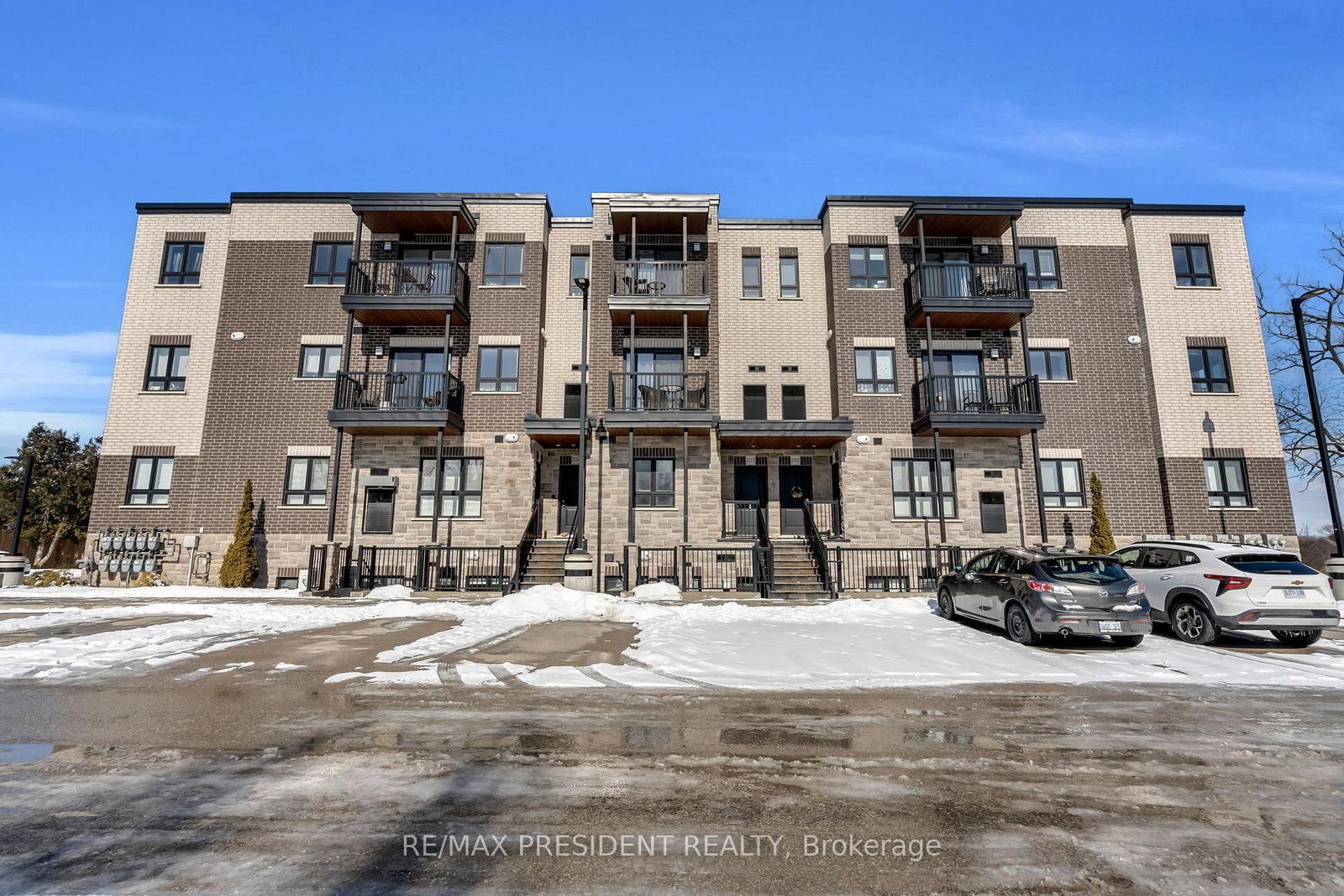 408 Guelph Avenue, Unit 3 - Photo 3