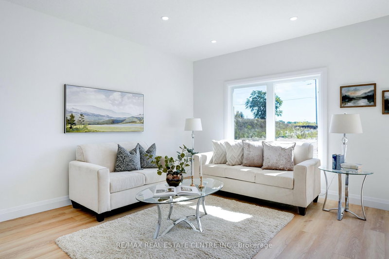 2524 Constance Ave, London South, N6M 1E7 | Image 2