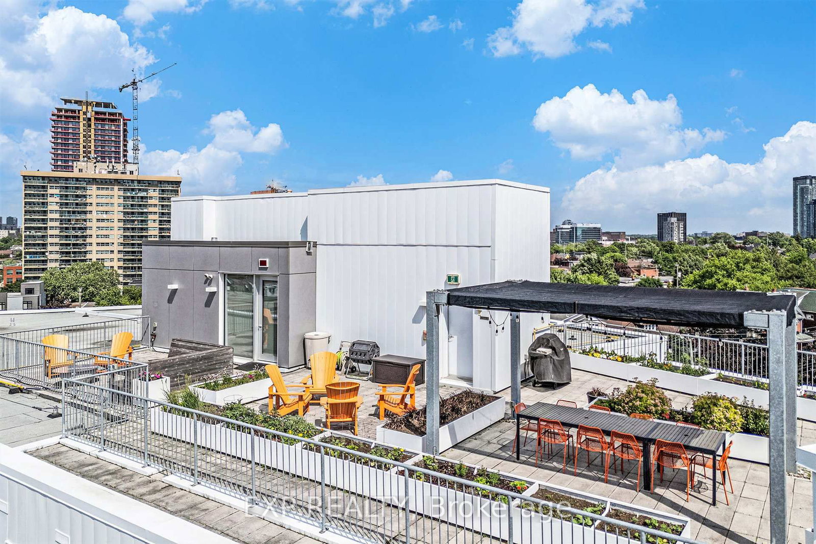 1000 Wellington Street W, Unit 206 - Photo 25