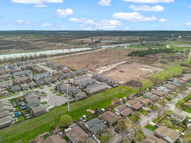 82 Oliver Lane & 4 Forestwood Drive