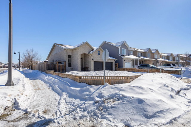 1667 Crimson Crescent