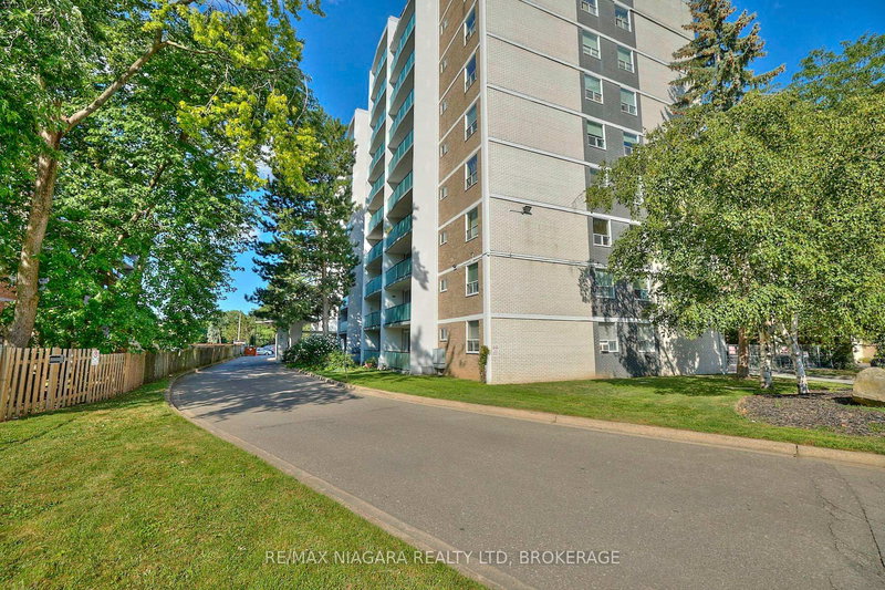 710 - 359 Geneva St, St. Catharines, L2N 2G5 | Image 2