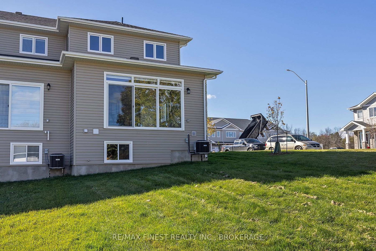 Listing Image 47