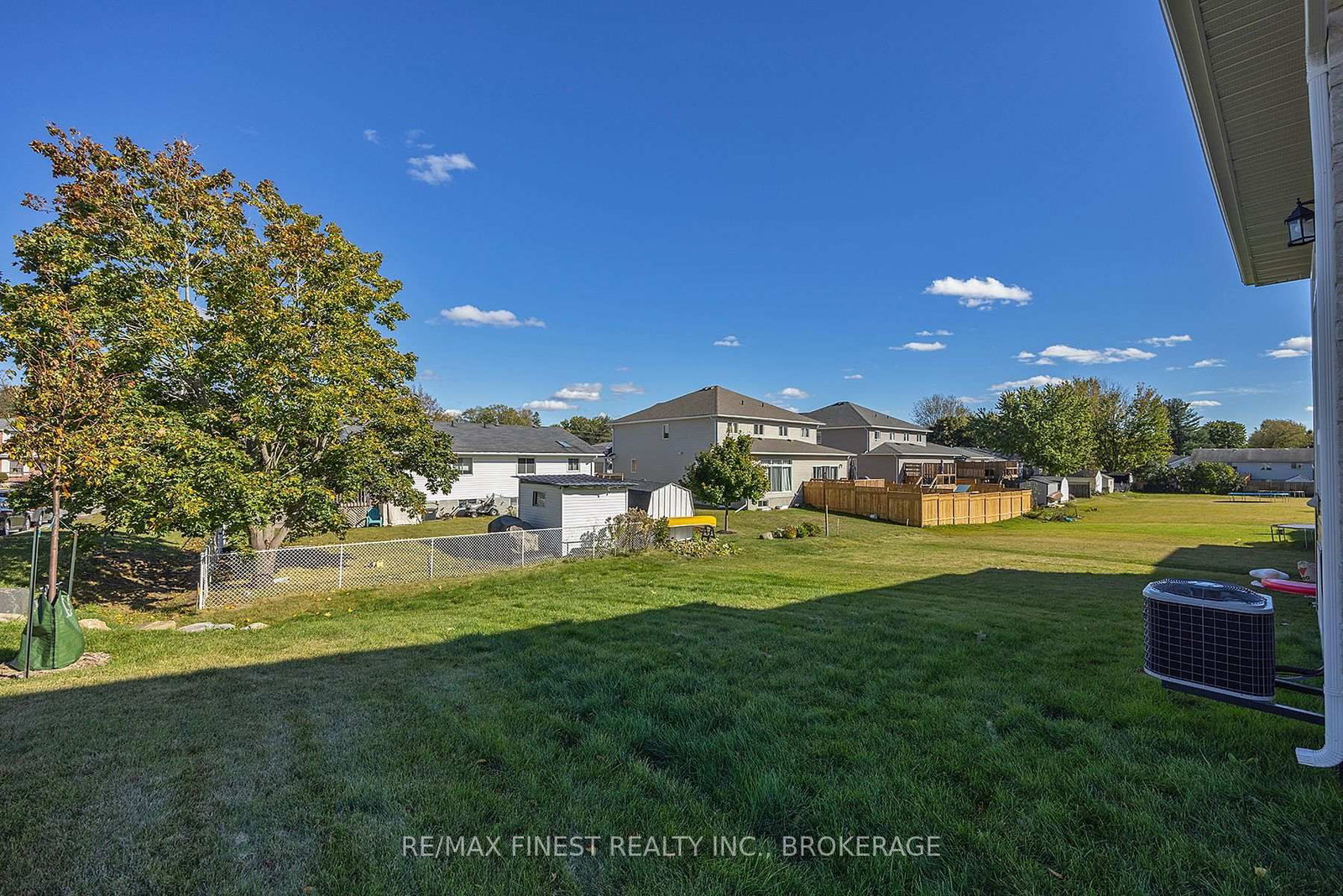 Listing Image 49