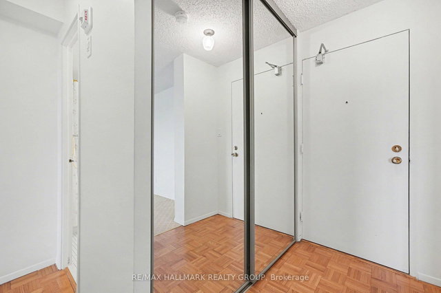 1402 - 665 Bathgate Drive