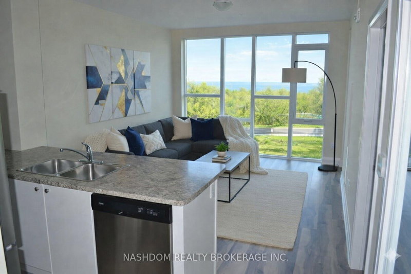 516 - 16 Concord Pl, Grimsby, L3M 0J1 | Image 2