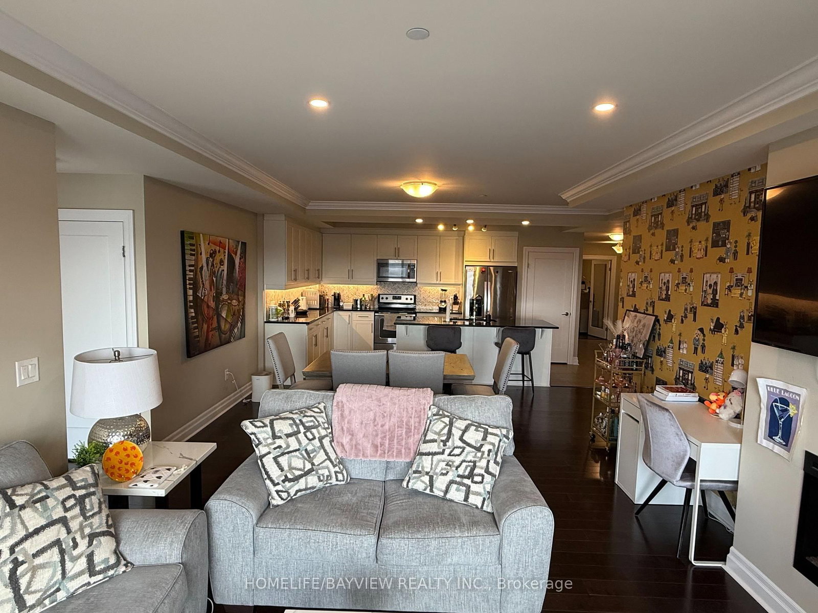 505 Talbot Street, Unit 910 - Photo 11