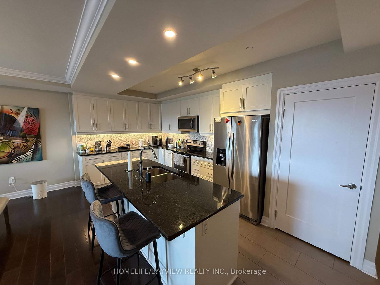 505 Talbot Street, Unit 910 - Photo 14