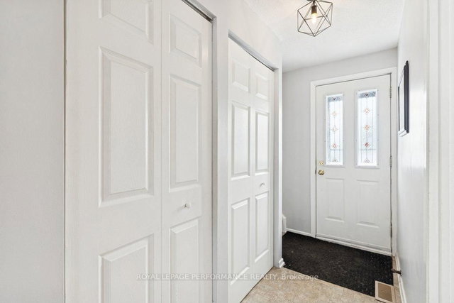 48 - 423C Woodfield Drive