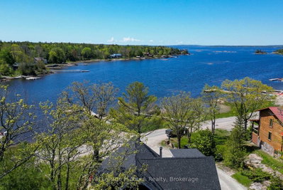 26 Macey Bay Road • Georgian Bay, ON photo 2