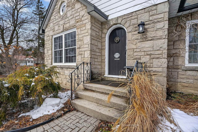 572 Huntingdon Drive