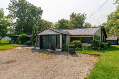 1264 Parkinson Road — photo 3